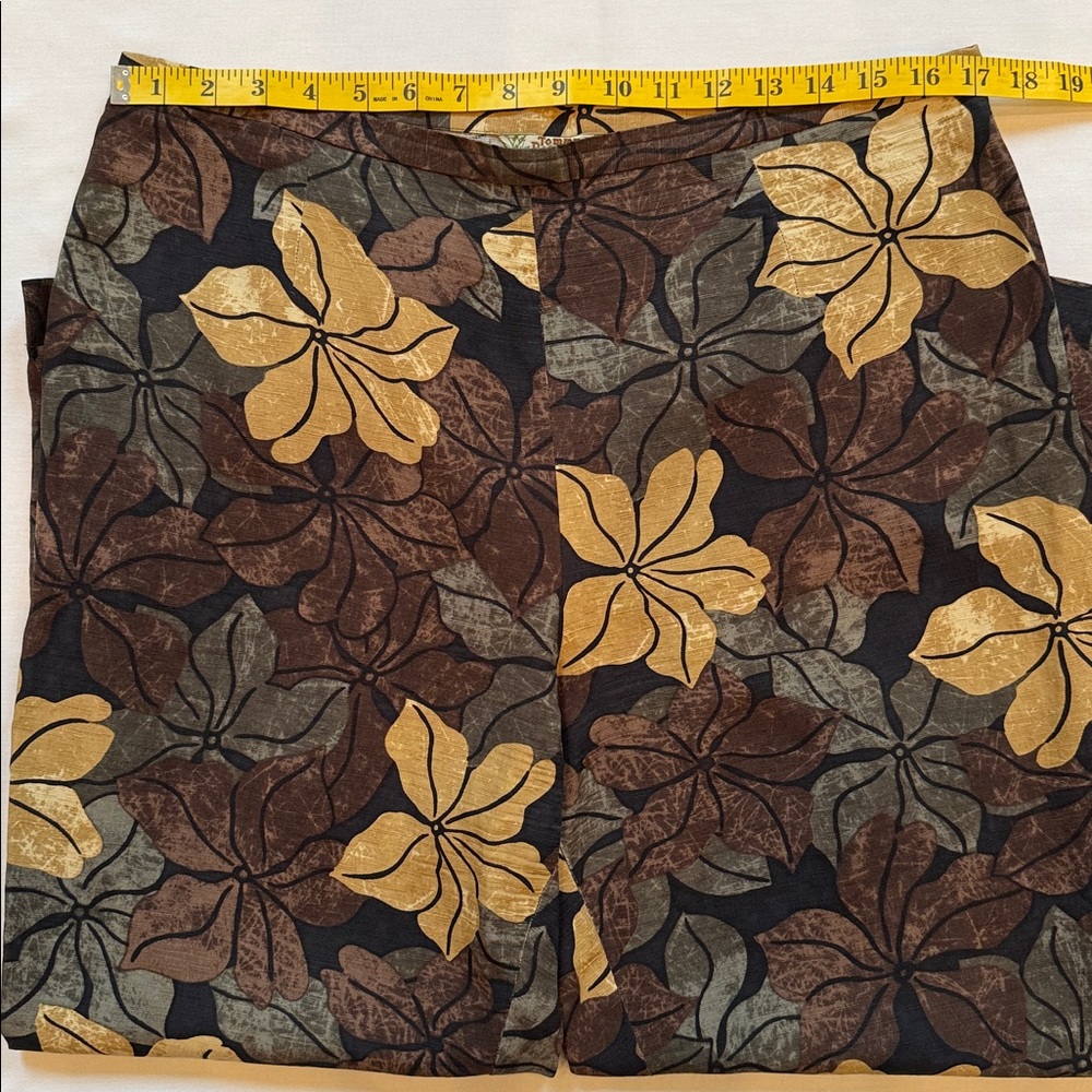 Tommy Bahama 100% Silk Tropical Floral Pants Wide Leg Resort Y2K Size 14 - Picture 4 of 10
